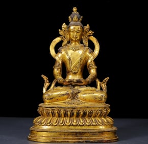 A Solemn Gilt Bronze Statue of Amitayus