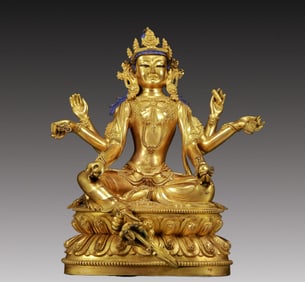 An Exquisite Gilt Bronze Statue of Six-Armed Guanyin