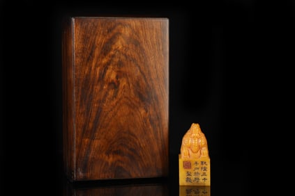 An Exquisite Tianhuang Stone Auspicious Beast Pattern Seal