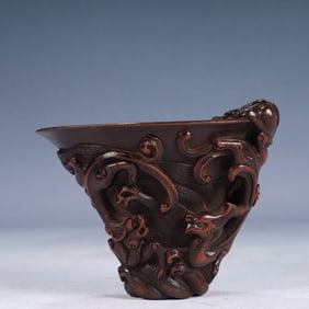 An Exquisite Zitanwood Dragon and Phoenix Pattern Cup