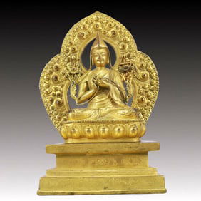 A Solemn Gilt Bronze Statue of Tsongkhapa