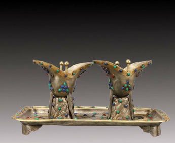 A Set of Rare Gilt Silver Dragon Pattern Goblets,Inlaid Turquoise