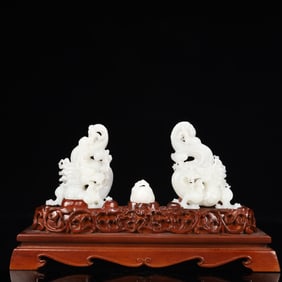 A Set of Fine White Jade Dragon Ornaments,With Base