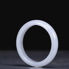 A Precious Natural Jadeite Bracelets