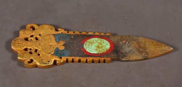 An Exquisite White Jade Cover with Gilt Bronze Painted Color Dagger