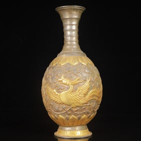 An Exquisite Gilt Silver Dragon and Phoenix Pattern Vase