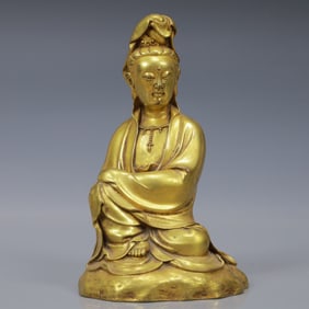 An Exquisite Gilt Bronze Statue of Avalokitesvara