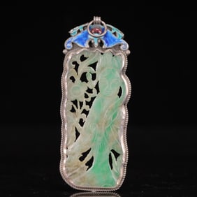An Exquisite Silver Inlaid Jadeite Figure Pattern Pendant