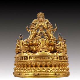 A Solemn Gilt Bronze Statue of Bodhisattva