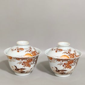 A Pair of Exquisite Ink Color Flower and Bird Pattern Cover Bowls,With Poem