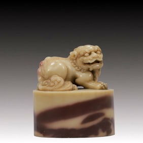 An Exquisite Shoushan Stone Lion Seal