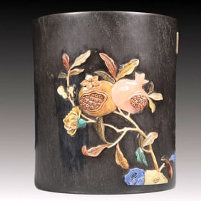 An Exquisite Eaglewood Pomegranate Pattern Brush Pot