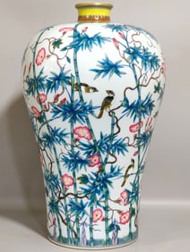 A Rare Famille-Rose Painted Gold Bamboo,Flower and Bird Pattern Vase
