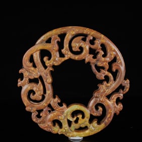 A Rare Gaogu yu Dragon Pendant