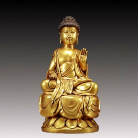 A Solemn Gilt Bronze Statue of Sakyamuni