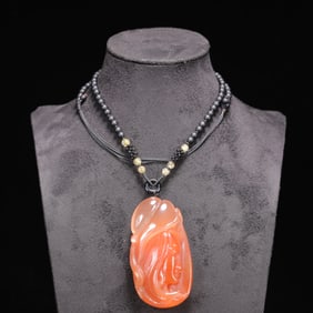 An Exquisite Crystal Figure Pattern Pendant