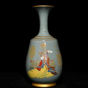 An Exquisite Ru yao Gilt Figure Pattern Vase