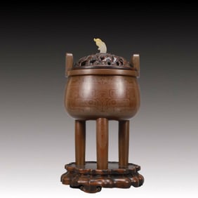 An Exquisite Bronze Beast-Face Pattern Double-Ears and Tripod Censer