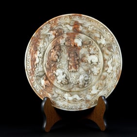 An Archaic Gaogu yu Grapes and Auspicious Beast Pattern Mirror