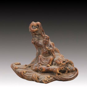 An Exquisite Eaglewood Figure Ornament