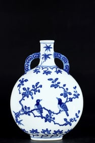 An Exquisite Blue and White Flower and Bird Pattern Double-Ears Vase