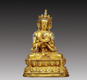 A Solemn Gilt Bronze Statue of Vajra