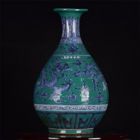 An Exquisite Green Glazed Blue and White Dragon Pattern Vase