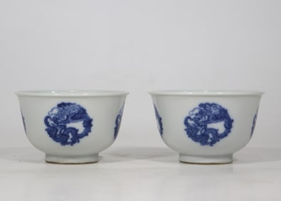 A Pair of Exquisite Blue and White Dragon Pattern Bowls