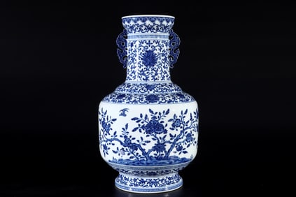 A Huge Blue and White Bats and Peach Pattern Double-Ears Vase