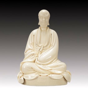 A Exquisite Ding yao Buddha statue