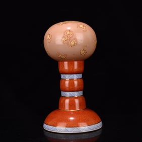 An Exquisite Iron-Red Glazed Painted Gold Bats Pattern Hatstand