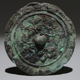 An Archaic Bronze Flower Pattern Round Mirror