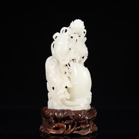 An Exquisite White Jade Lotus and Fish Ornament,With Base