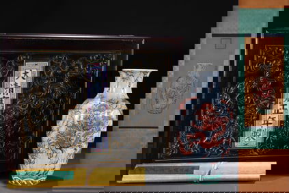 A Rare Ink Color Iron-Red Glazed Painted Gold Seawater and Dragon Pattern Vase,With Vertical Scroll