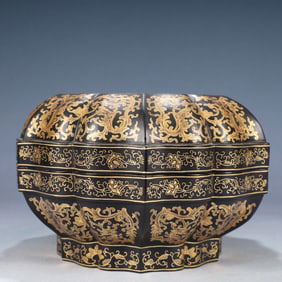 An Exquisite Black Lacquer Painted Gold Lotus,Auspicious Cloud and Dragon Pattern Cover Box