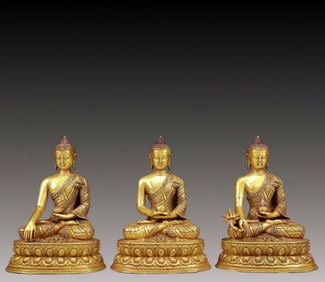 A Set of Solemn Gilt Bronze Statue of Sakyamuni