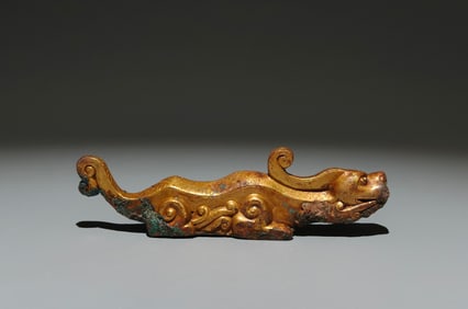 An Exquisite Gilt Bronze Dragon Ornament