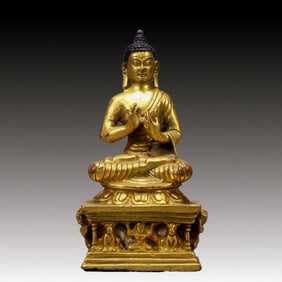 A Solemn Gilt Bronze Statue of Sakyamuni