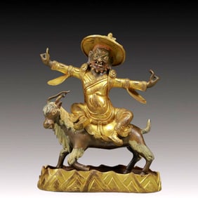 A Solemn Gilt Bronze Statue of Vajra protector