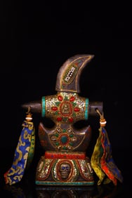 A Rare Meteorite Inlaid Dzi Bead and Gems Ornament