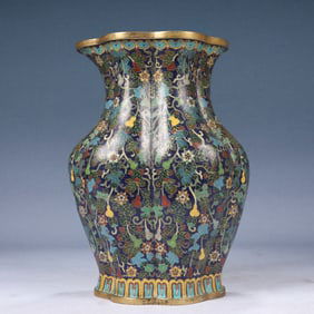 An Exquisite Cloisonne Flower and Gourd Pattern Vase