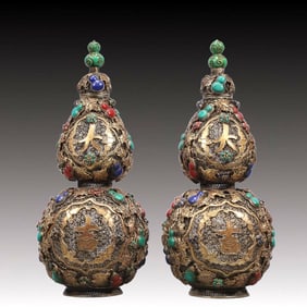 A Pair of Rare Gilt Silver Hollow Gourd Pattern Vases,Inlaid Turquoise