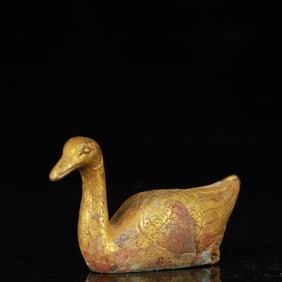 An Exquisite Gilt Bronze Mandarin Duck Ornament
