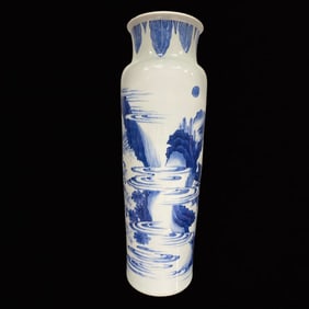 An Exquisite Blue and White Figure and Story Pattern Vase
