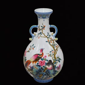 An Exquisite Enamel Flower and Bird Pattern Double-Ears Vase,with Poem