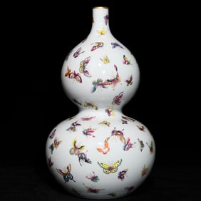 A Rare Famille-Rose Butterfly Pattern Gourd-Shaped Vase