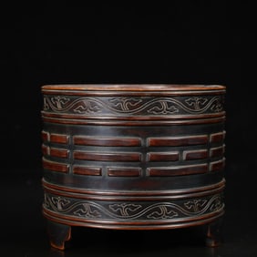 A Rare Bronze Trigram Pattern Tripod Censer