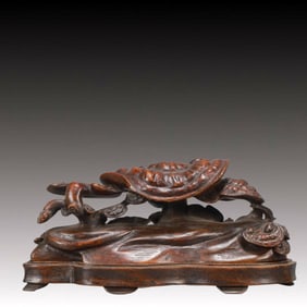 An Exquisite Eaglewood Ganoderma lucidum Ornament