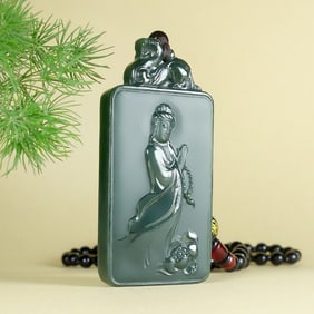 An Exquisite Greenish Jade Statue of Avalokitesvara Pendant