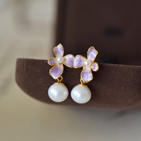 A Pair of Exquisite Sterling Silver-Gold Plated Inlaid Pearl Earrings